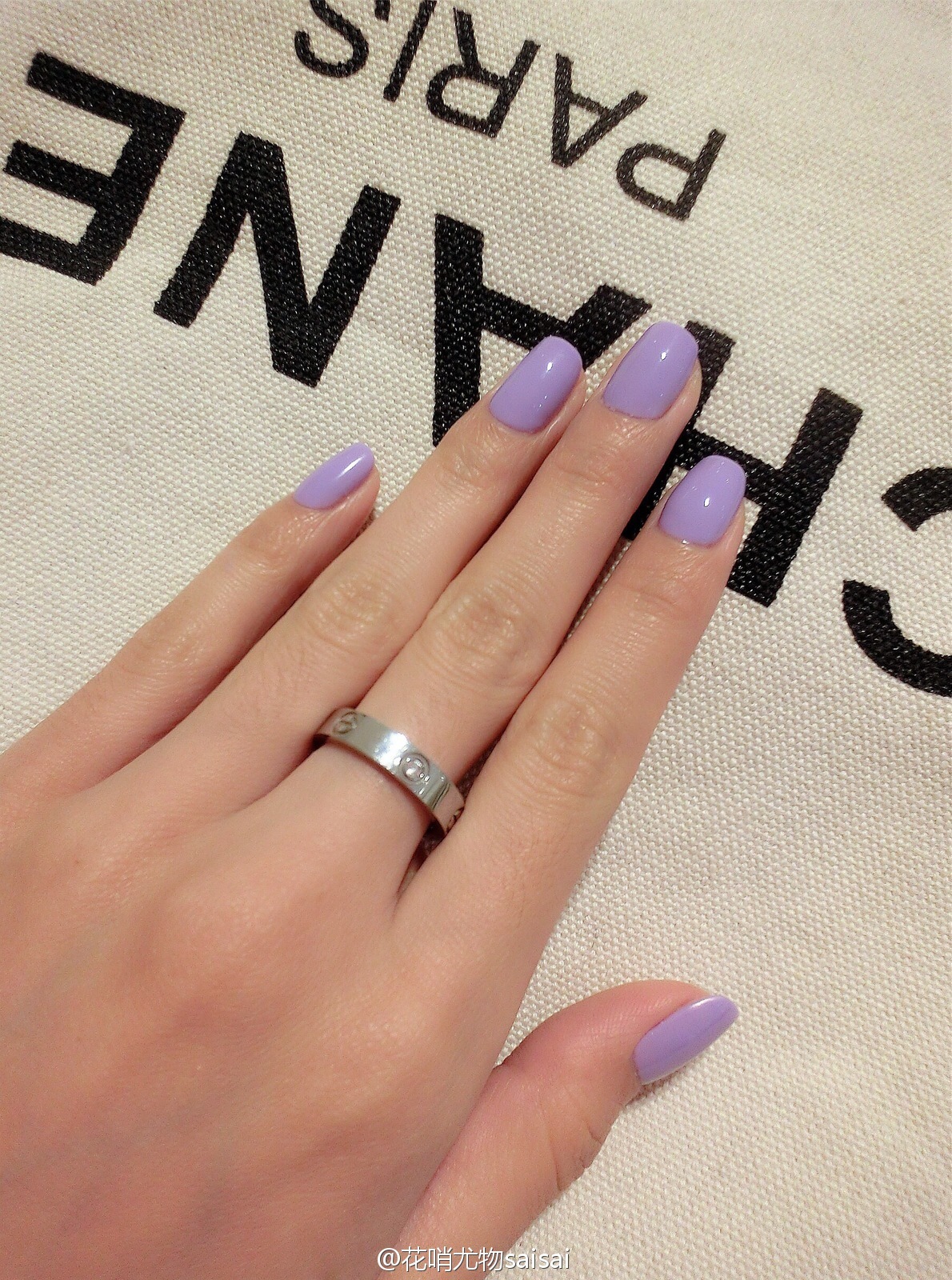 花哨尤物saisai的微博列表微女郎